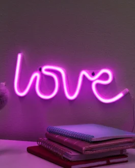 Adorno Led Love